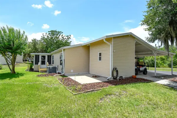 37848 MAYWOOD BAY DR, Leesburg, FL 34788