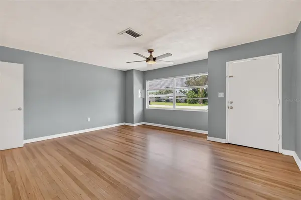 2760 WESTLAND RD, Mount Dora, FL 32757