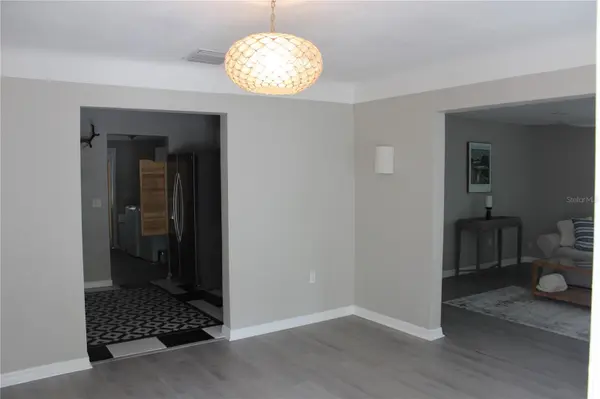 6014 CEDAR ST NE, St Petersburg, FL 33703