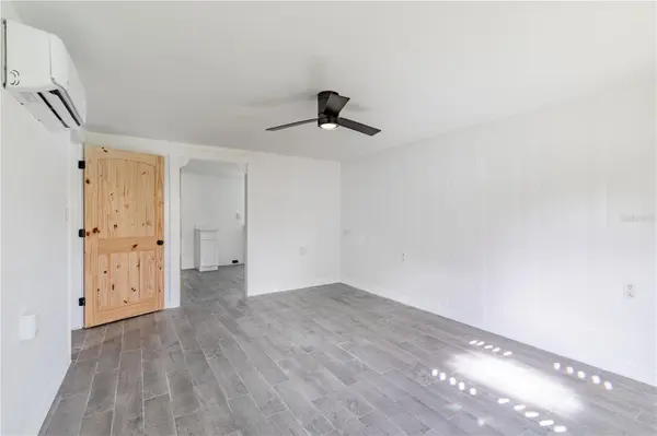 7020 SCOTT AVE, Mount Dora, FL 32757