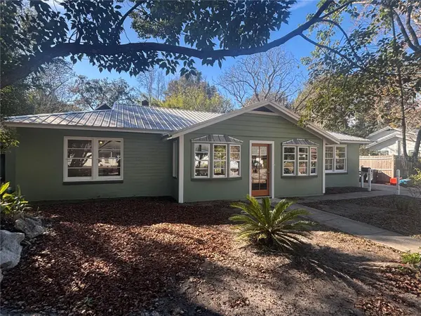 1027 NW 11TH AVE, Gainesville, FL 32601