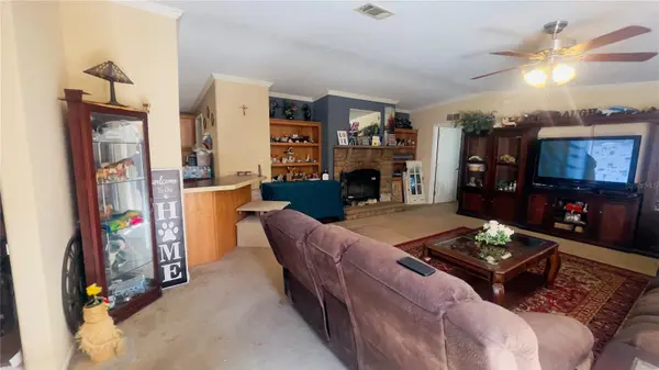 605 STANDRIDGE ST, Bronson, FL 32621
