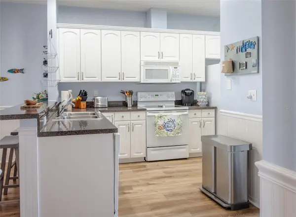 502 MAIN ST #207, Horseshoe Beach, FL 32648