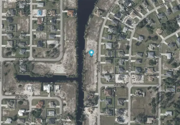 4112 NE 9TH PL, Cape Coral, FL 33909
