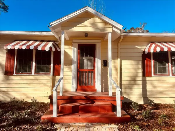 228 NW 4TH AVE, Gainesville, FL 32601