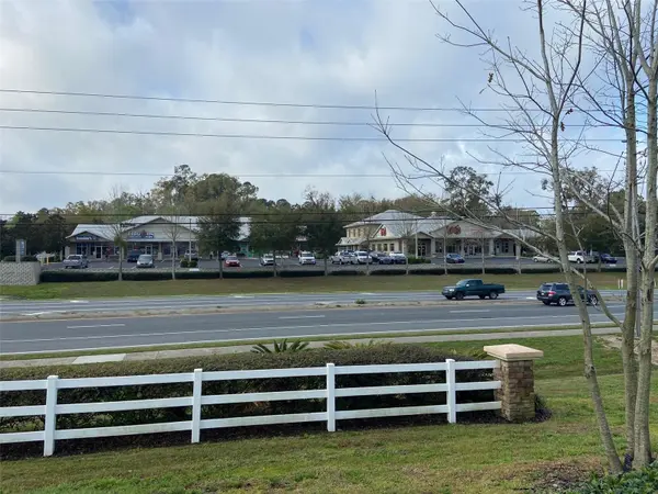 15634 NW US HIGHWAY 441 #D, Alachua, FL 32615
