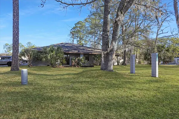 2300 NW 71ST PL, Gainesville, FL 32653