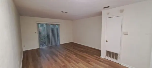 3925 SW 26TH TER #B, Gainesville, FL 32608