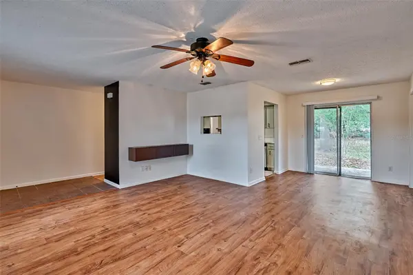 8204 SW 13TH RD, Gainesville, FL 32607
