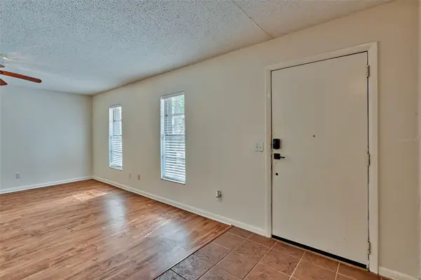 8204 SW 13TH RD, Gainesville, FL 32607
