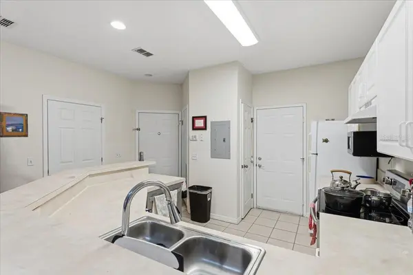 13200 W NEWBERRY RD #86, Newberry, FL 32669