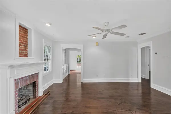 433 SE 7TH ST, Gainesville, FL 32601