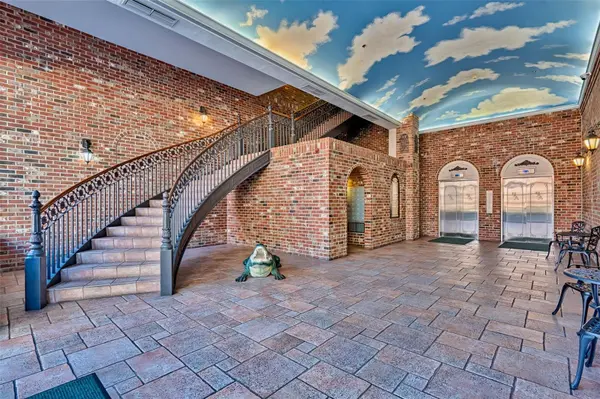 201 SE 2ND AVE #317, Gainesville, FL 32601