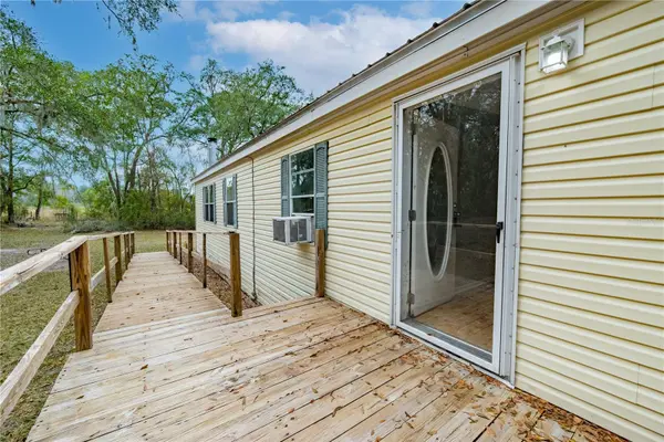 19514 N COUNTY ROAD 225, Gainesville, FL 32609