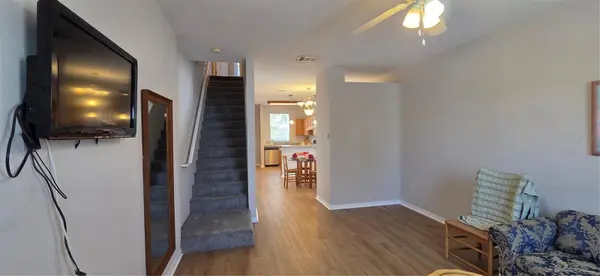 3970 SW 20TH AVE #912, Gainesville, FL 32607