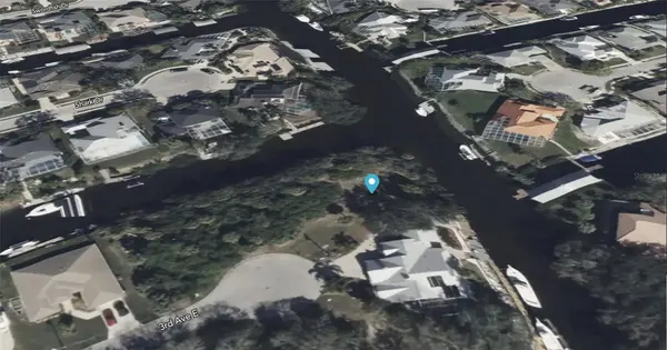 4623 3RD AVE E, Bradenton, FL 34208