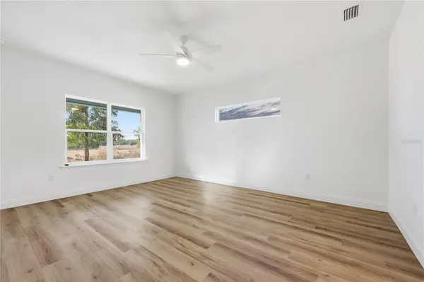 1064 SW 67TH WAY, Gainesville, FL 32607