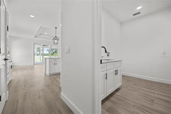 1050 SW 67TH WAY, Gainesville, FL 32607