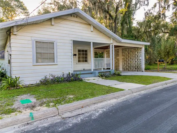 221/223 SE 9TH ST, Gainesville, FL 32601