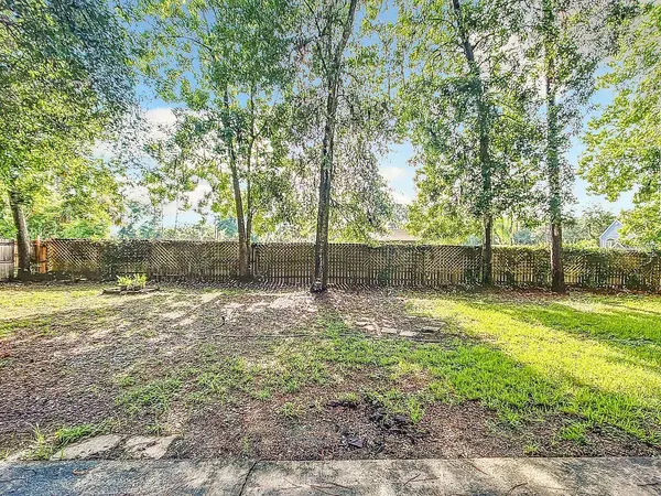 3729 SW 15 ST, Gainesville, FL 32608