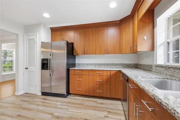 812 NW 36TH TER, Gainesville, FL 32605