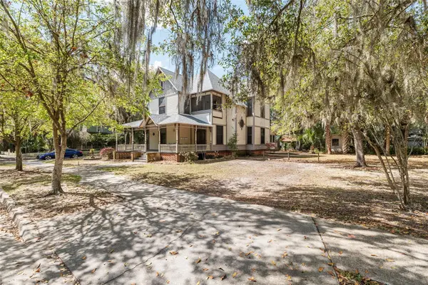 306 NE 3RD ST, Gainesville, FL 32601