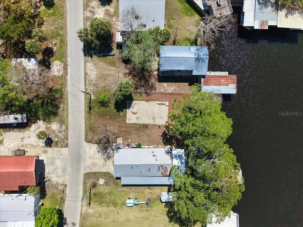 000 SE SE 241 ST, Old Town, FL 32680