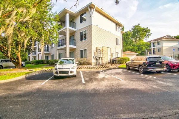 3921 SW 34TH ST #216, Gainesville, FL 32608