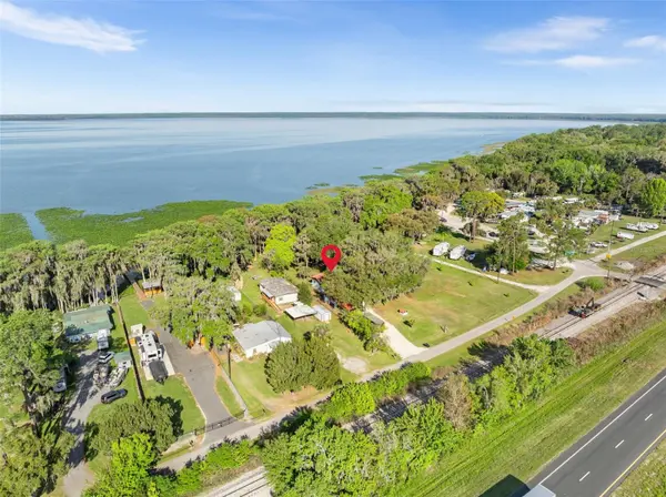 15026 SE US HIGHWAY 301, Hawthorne, FL 32640