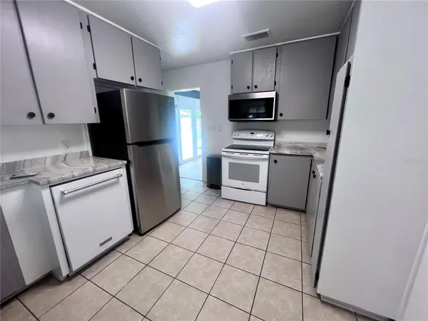 2707 NW 4TH AVE, Gainesville, FL 32607