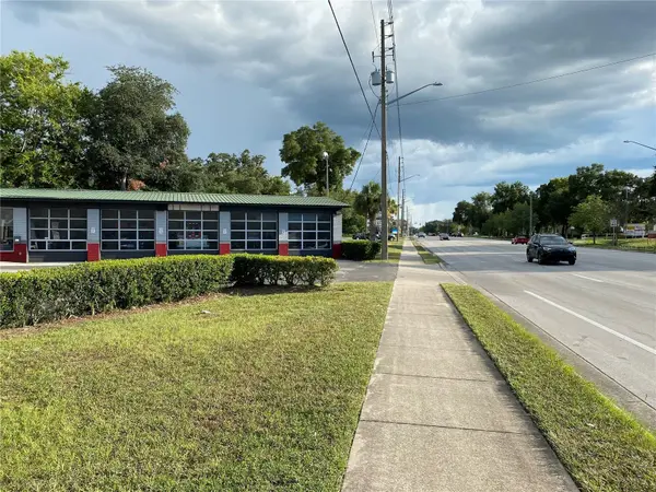 2525 N MAIN ST, Gainesville, FL 32609