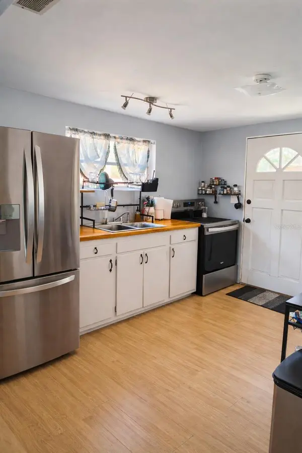2211 SE 51ST ST, Gainesville, FL 32641