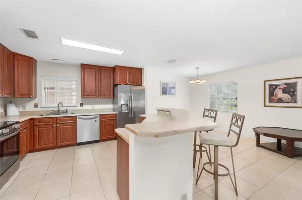 8593 NW 41ST TER, Gainesville, FL 32653