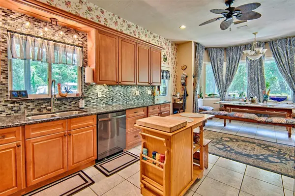 15522 SW 75TH ST, Archer, FL 32618