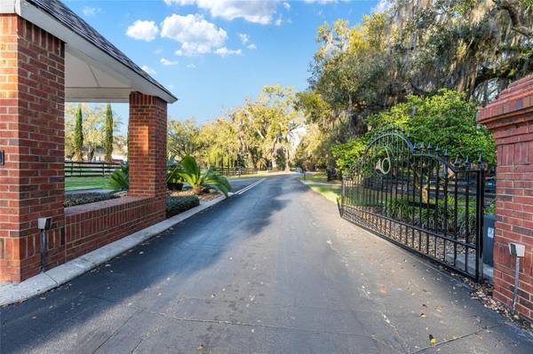 14312 NW 41ST AVE, Newberry, FL 32669
