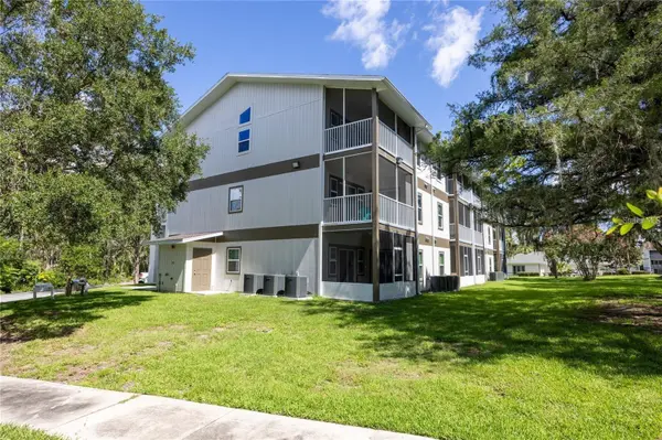 6519 W NEWBERRY RD #412, Gainesville, FL 32607