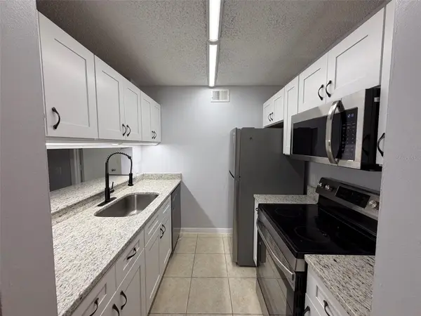 3921 SW 34TH ST #301, Gainesville, FL 32608