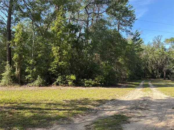 109 GREENWOOD RD, Florahome, FL 32140