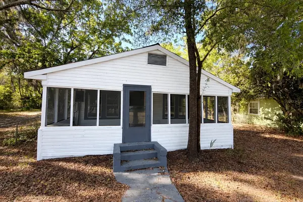 21433 SE HAWTHORNE RD, Hawthorne, FL 32640