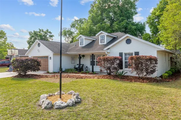 25175 SW 20TH AVE, Newberry, FL 32669