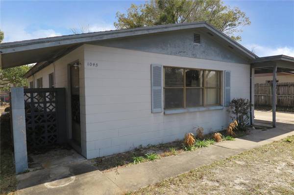 1045 SE 19TH ST, Gainesville, FL 32641