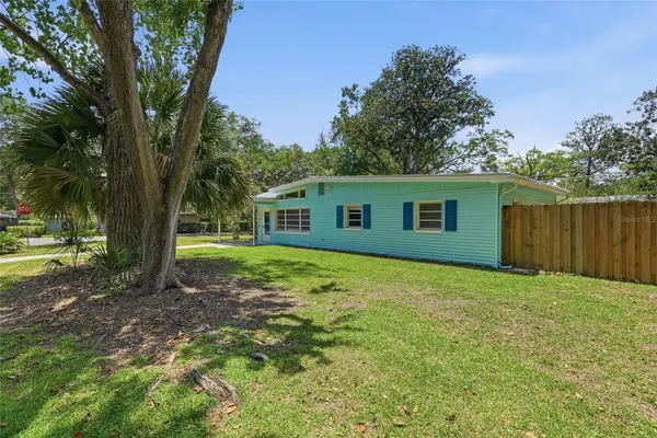 1702 NW 38TH DR, Gainesville, FL 32605