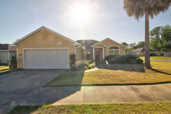 15572 NW 136TH TER,  Alachua,  FL 32615