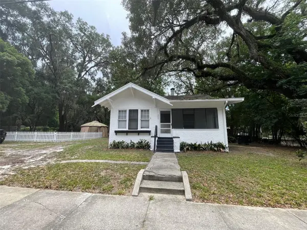 2635 W UNIVERSITY AVE, Gainesville, FL 32607