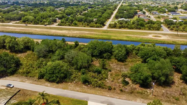 1909 WESTBORO LOOP, Lehigh Acres, FL 33972