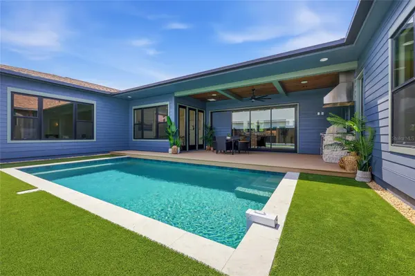 13233 SW 11 RD, Newberry, FL 32669