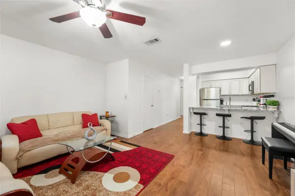 2735 SW 35TH PL #903, Gainesville, FL 32608