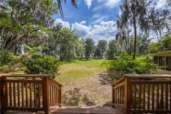 7305 NE 222ND ST, Melrose, FL 32666