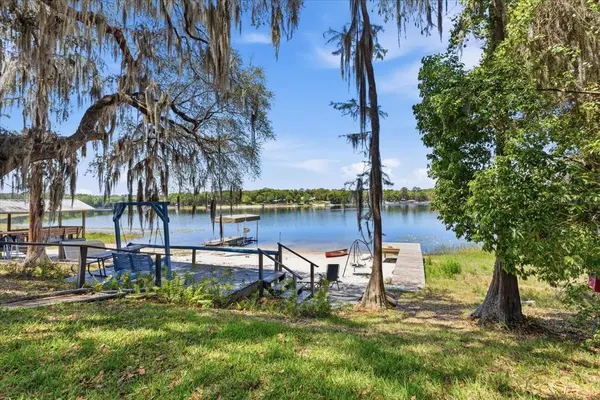 8386 AUSTIN RD, Melrose, FL 32666