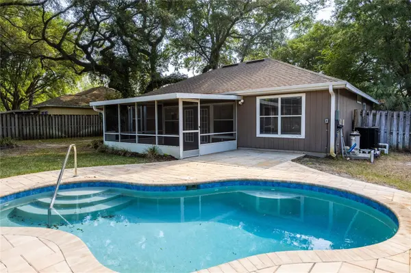 4511 NW 35TH ST, Gainesville, FL 32605